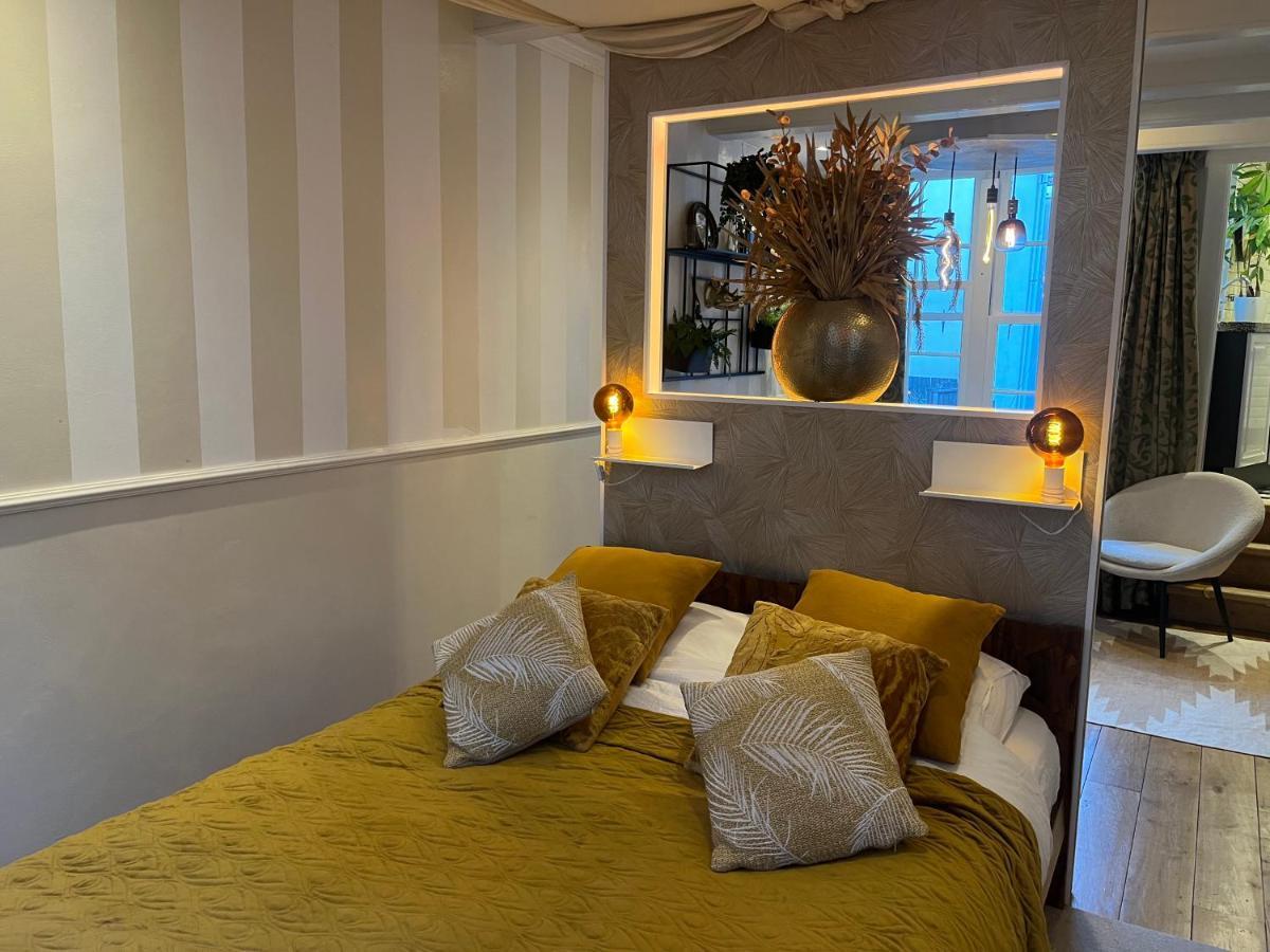 The Enlightened House Luxury Suites Amesterdão Exterior foto